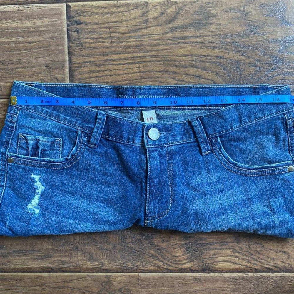 Mossimo Juniors Jean Shorts - Picture 3 of 10